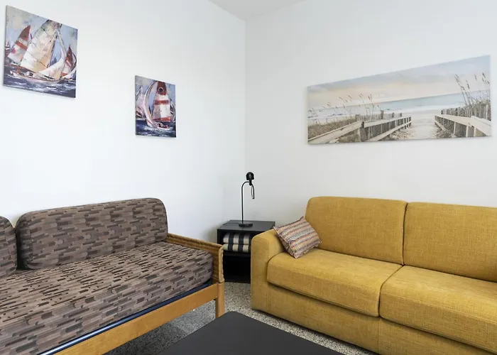 Apartment Twin Facing The Sea By Interhome