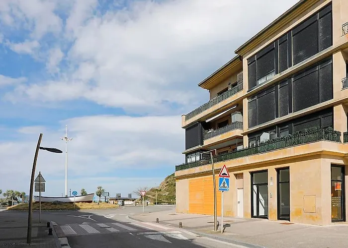 Playa, SPA, río y monte con Terraza y Parking