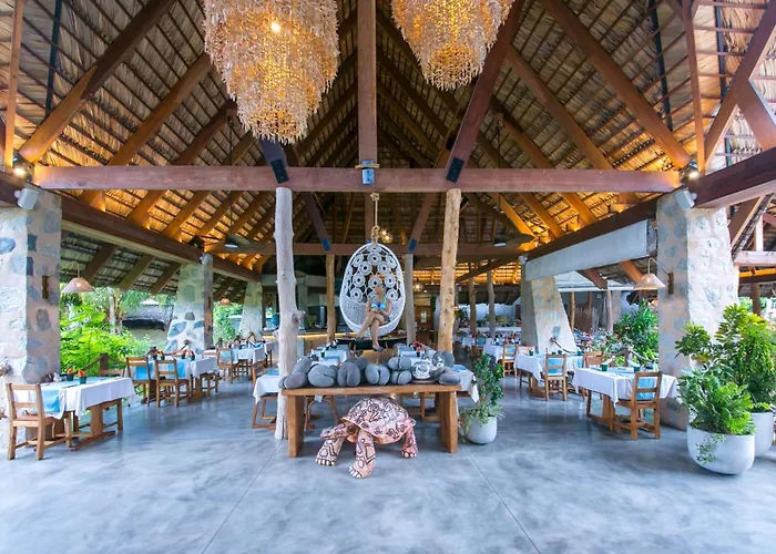 Les Lauriers Eco Hotel