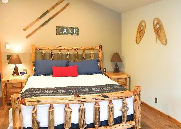 Summit Lake Lodge