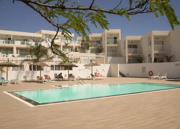 Precioso apartamento en complejo con piscina