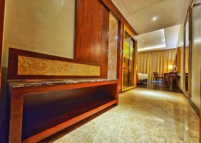 Uva Meridian Bay Resort & Spa