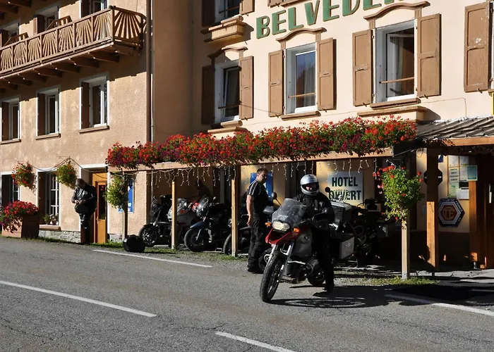 Belvédère Relais Motos