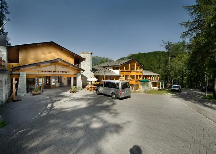 Boscone Suite Hotel