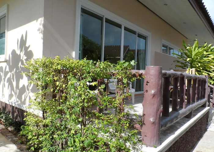 Khaolak Summer House Resort
