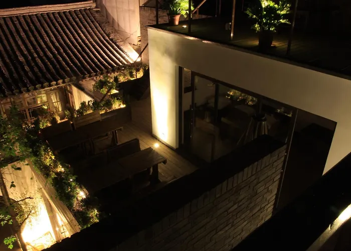 The Orchid Hotel - Old Town & Drum Tower