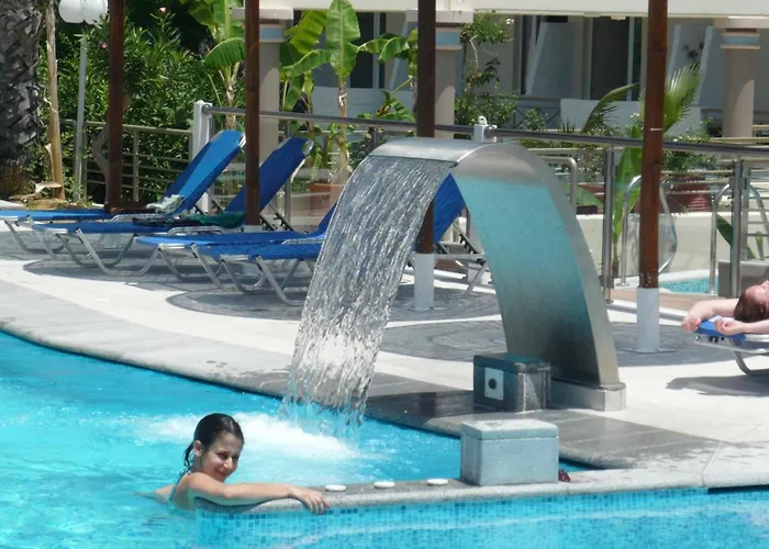 Astron Hotel