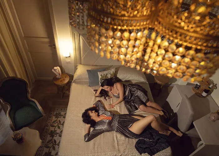 Kèramos Luxury Rooms