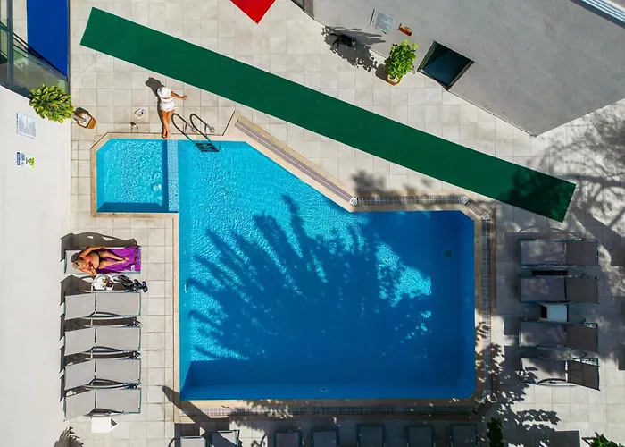 Emilia Otel