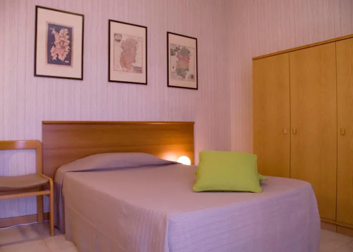 Hotel Residence Ulivi E Palme
