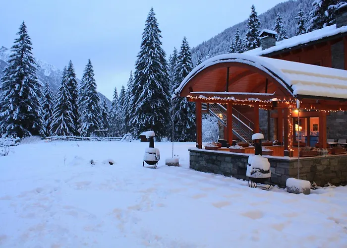 Le Rocher Hotel