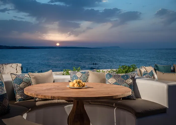 Parthenis Beach, Suites By The Sea