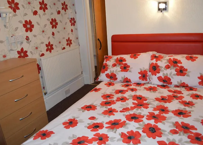 Ayrton House Holiday Apartments