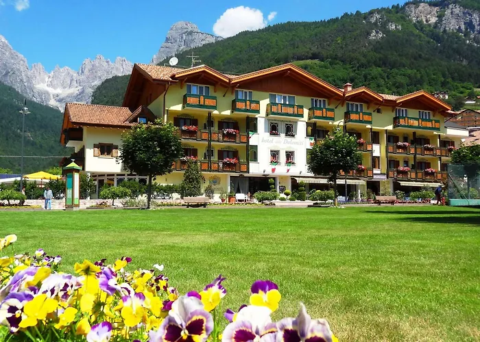 Alledolomiti Boutique Lake Hotel - Adults Friendly