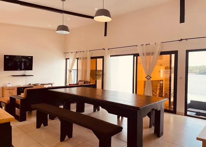 Villa Assinie Bord De Lagune