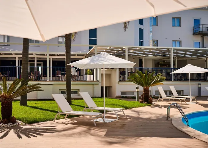 Ticho's Greenblu Hotel