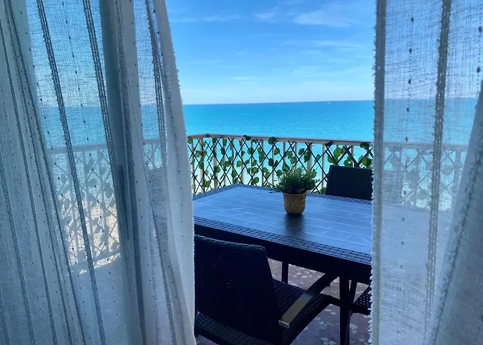 Primera línea, Mi Oasis Azul AC, WIFI, VT-54949-V