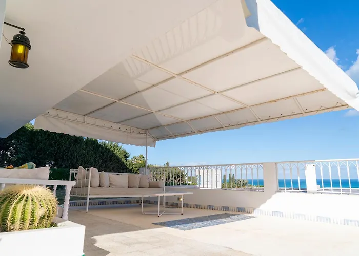 Oasis Santorina Pool Sea Sky