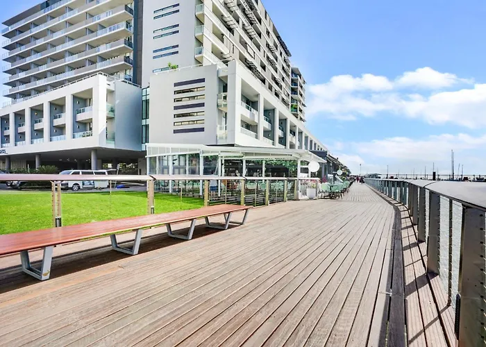 1101 Harbour Lights With Ocean Views