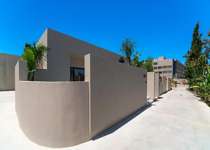Afesou Suites