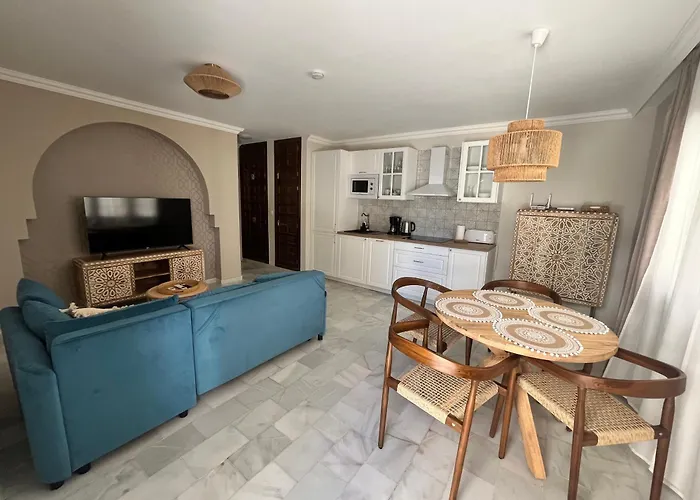 Casa Brisa Vera Costa con piscina abierta todo el año