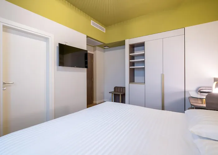 Hotel Regina Elena 57&Oro Bianco SPA