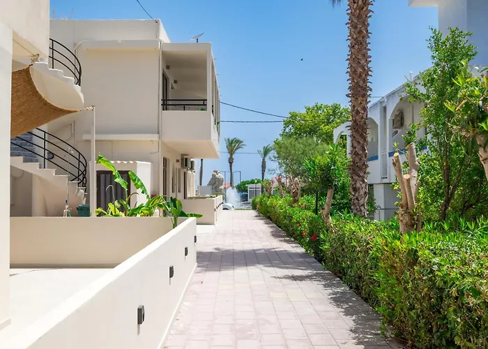 Atma Beach Rooms&Suites