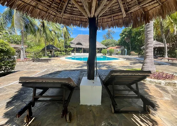 2Livu Village Watamu