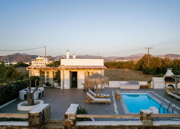 Naxos Finest Hotel & Villas
