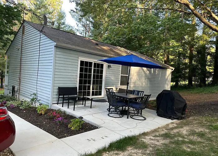 Chesapeake Holiday House
