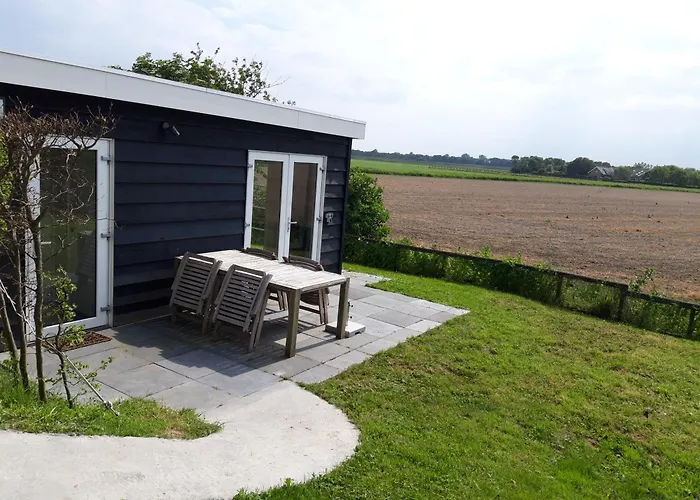 Strandhuis De Bakkeete B