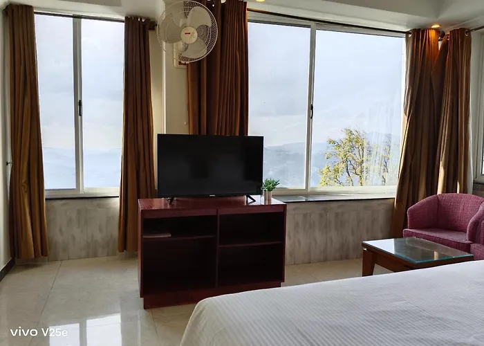 Falettis Grand Hotel Murree