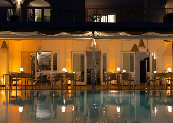 Hotel Chiaia Di Luna