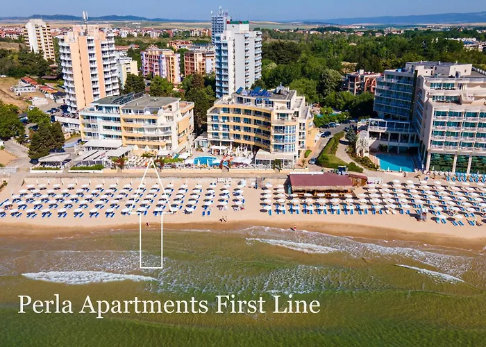 Perla Apartments First Line