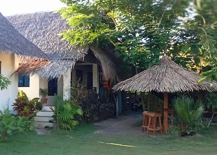 Weeroona Huts Homestay Pacifico