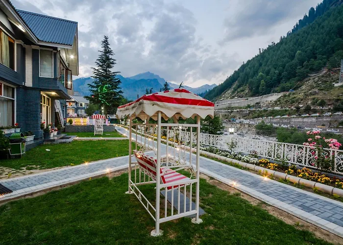 The Highland Park - A Truly River Side Resort