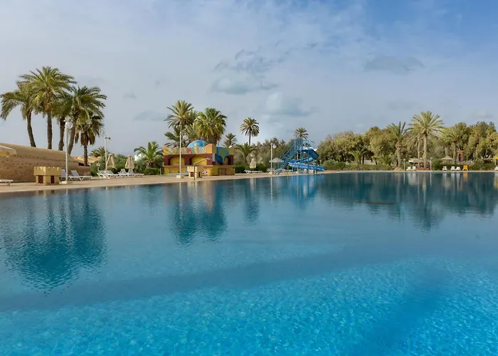 Djerba Castille- Couples And Families
