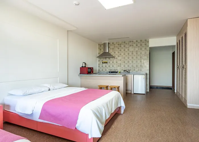 Amoureux Resort