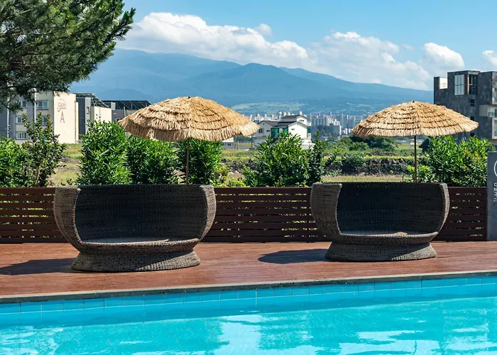 Amoureux Resort