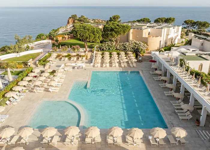 Mangia's Pollina Resort