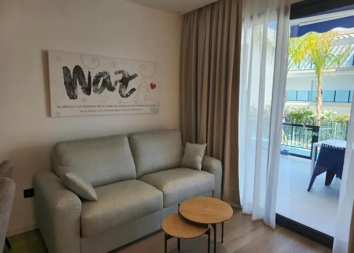 Azahar Beach Blue Apartments & Spa