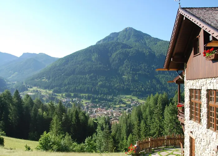 Kyrr Smart Mountain Retreat