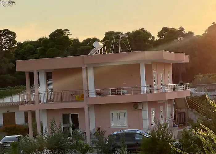 Greison Vacation House