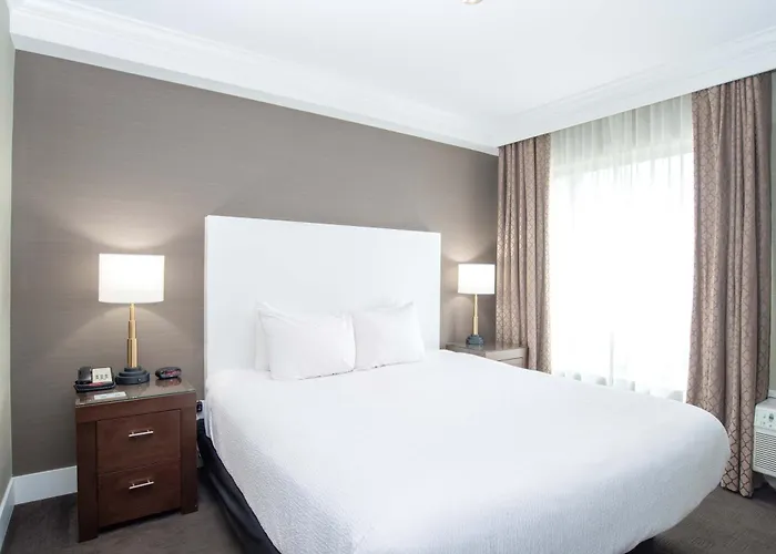 Sandman Hotel Abbotsford Airport