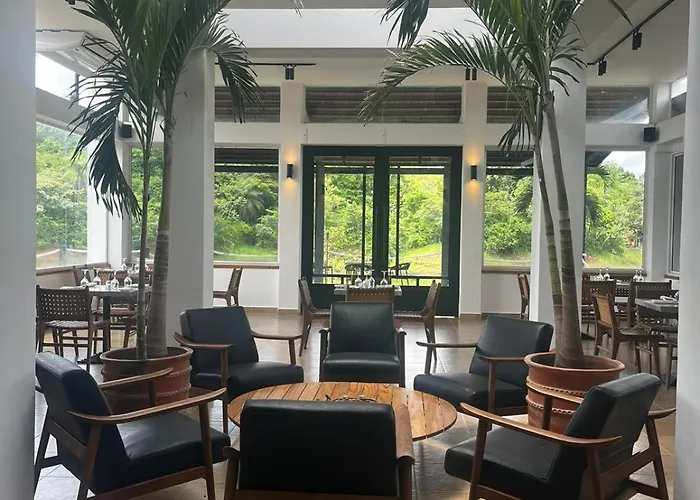 Hotel Vista Lago