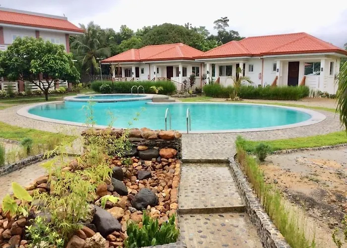 Robertos Resort