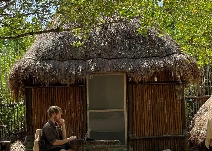 La Aldea Holbox Cabanas Y Camping