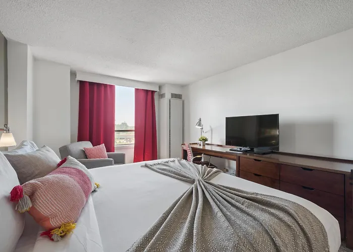 315 Loso Hotel Airport