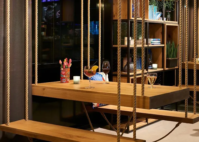 Moxy Amsterdam Schiphol Airport