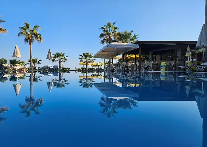 Ilian Beach & Apartments